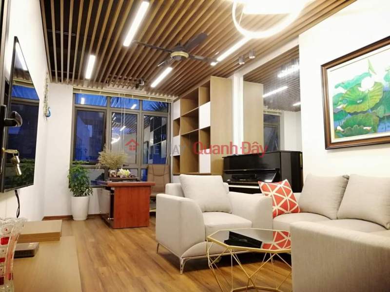 House for sale at 106 Hoang Quoc Viet, large area, 1 house on the street, business office, top spa 100m only 20.9 billion, Vietnam Sales | đ 20.9 Billion