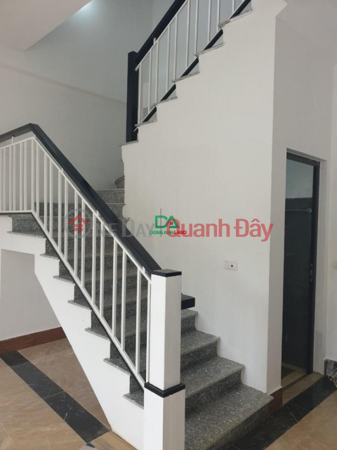 Chính chủ gửi bán nhà Bắc Hồng Đông Anh: 2,5 tầng, diện tích 30m2, giá 1,1 tỷ. _0