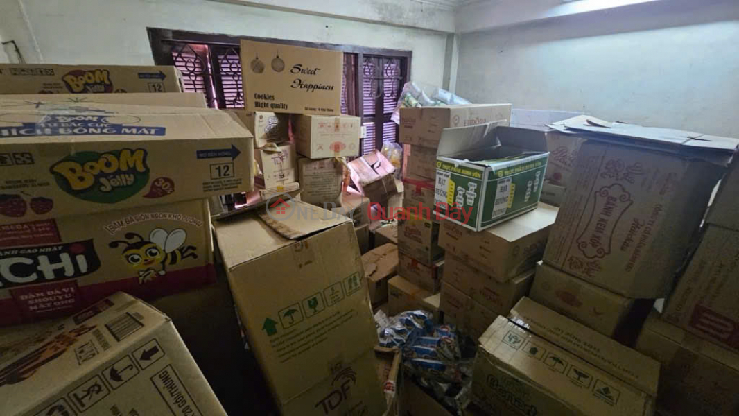 HOUSES ON OLD STREETS IN HANOI ARE NOT JUST REAL ESTATE, BUT ALSO HERITAGE. Vietnam Sales, đ 24 Billion