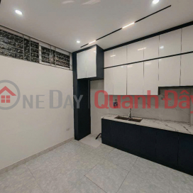 NHUE ANCIENT HOUSE – 48M² x 5 FLOORS – CAR 30m away – RED BOOK AVAILABLE – PRICE 11 BILLION _0