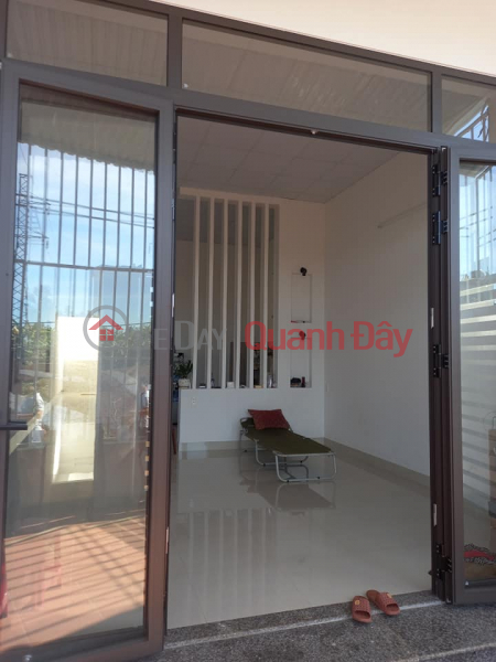 House for sale in Iakring ward near the red light of Tran Nhat Duat and Hoang Xa Sales Listings