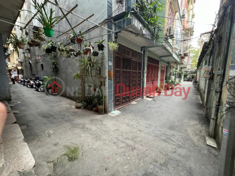 Phân lô Huỳnh Thúc Kháng, Đống Đa, 52m2 x 5T, gần Oto tránh, 14 tỷ. _0