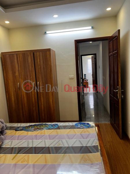 đ 7.65 Billion Dinh Cong 36m2 6 bedrooms, square book, fully furnished only 7.65 billion