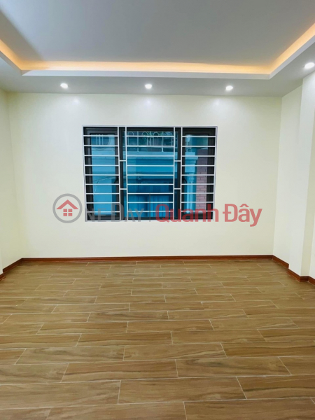 62m 5 Floors Front 4.1m Nhon 7 Billion Center of Cau Giay District. Convenient Transportation. Post-Blood Notebook Ready for Delivery Sales Listings