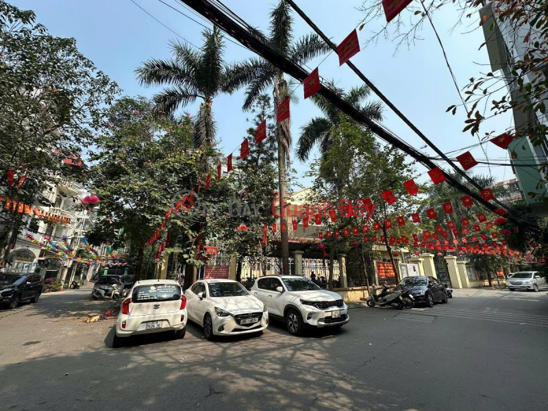 HOT! LAND ON TO NGOC VAN STREET, 118M FRONTAGE, 9M CAR ENTER, LAND PLANNING, LAKE FRONT, PRICE 66 BILLION 0336212066 Sales Listings