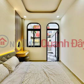 CASH FLOW BUILDING WITH 2 CARS, 2 BILLION\/YEAR, 119 SQM X 7 FLOORS, FRONTAGE 5.9M, NGUYEN XA - METRO AXIS _0