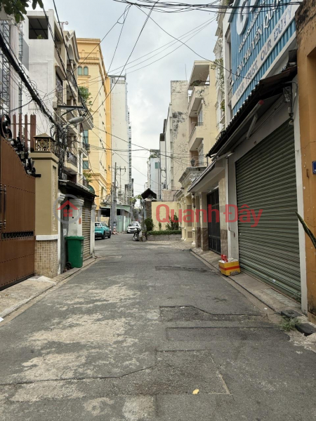 đ 8.28 Billion, **House for sale in alley 128 Pham Van Hai, ward 3, Tan Binh district (4*15.5) 4 floors