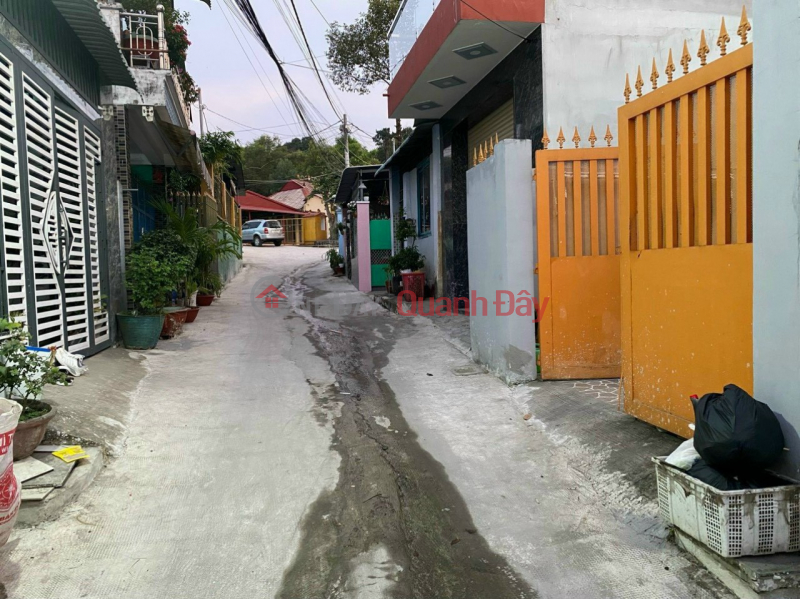 đ 2.35 Billion | Super cheap, central house in Bien Hoa, Buu Long Ward, car road, car yard only 2,350