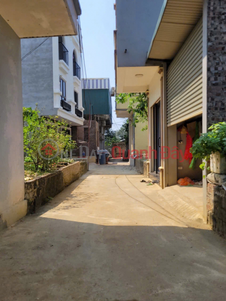 đ 1.8 Billion HOT PRODUCT: 45m2 of land right on National Highway 6, Chuc Son town - Price over 1 billion