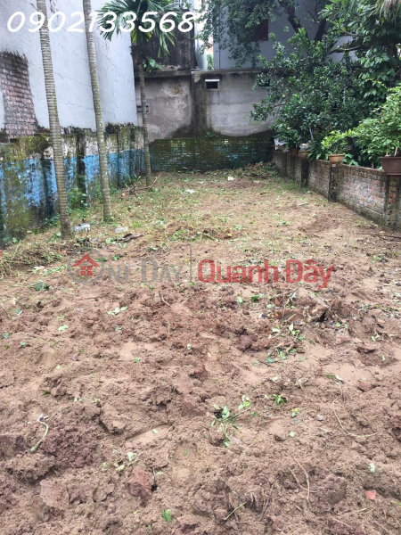 đ 13.35 Billion, Owner selling a beautiful plot of land next to 30 auctioned plots in the center of Dong Anh, a rare prime location.