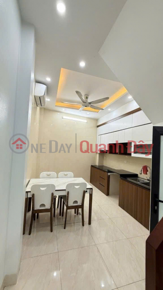 Quỳnh Đô, Vĩnh Quỳnh - Nhà 5 tầng, diện tích 40m2 - Nhà mới đẹp - Full nội thất - Nhỉnh 6 tỷ Việt Nam | Bán đ 6,2 tỷ