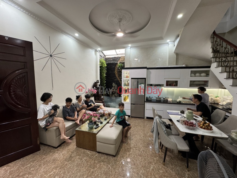 Property Search Vietnam | OneDay | Nhà ở | Niêm yết bán | Giải Phóng 49m 5 tầng chỉ 9,5 tỷ, sát phố, sống chất, thoáng mát