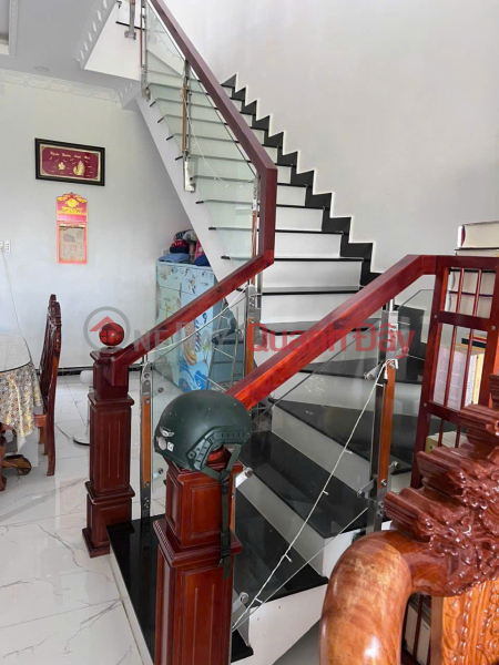 BÁN NHÀ SỔ HỒNG TẠI ẤP TRONG, XÃ PHƯỚC HẬU, HUYỆN CẦN GIUỘC, TỈNH LONG AN., Việt Nam Bán đ 2,1 tỷ