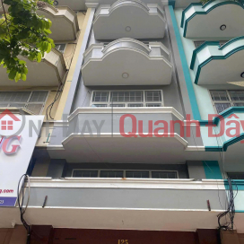 Owner rents out house on frontage street 125 An Duong Vuong, Ward 8, District 5, Ho Chi Minh City. _0