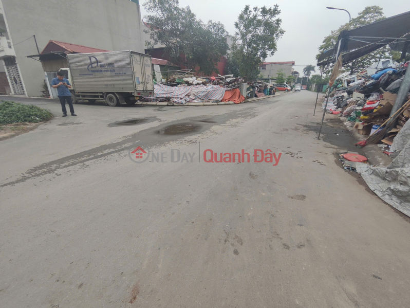 | Please Select | Residential Sales Listings đ 8.88 Billion