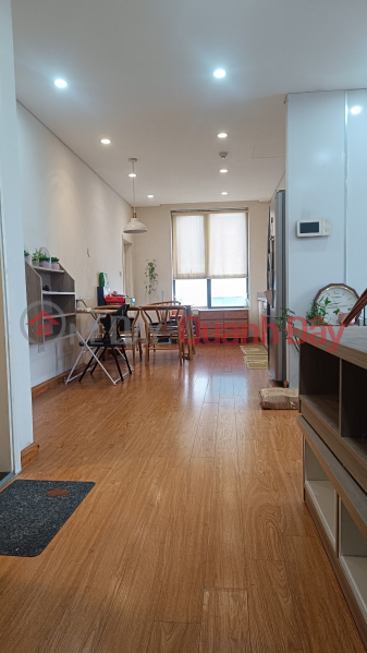 Tòa HONGKONG Tower Huỳnh Thúc Kháng kéo dài 75m 2PN 2WC cực đẹp, 7.4 tỷ, Việt Nam Bán, đ 7,4 tỷ