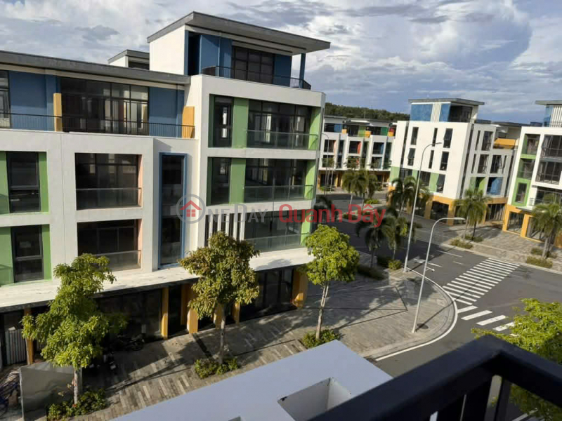 CHÍNH CHỦ BÁN GẤP NHÀ PHỐ LIỀN KỀ KĐT MEYHOMES CAPITAL TRUNG TÂM HỘI NGHỊ APEC Niêm yết bán