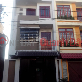 Beautiful new 3-storey house near Ly Thai To roundabout _0