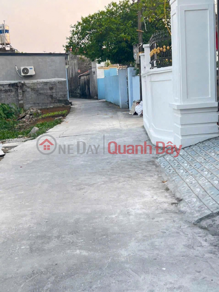 Please Select, Residential, Sales Listings đ 860 Million