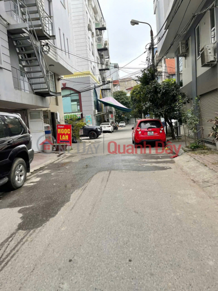 Land for sale in the 81 Nguyen Trai residential area - 63m² - 10m wide road - Price 6.1 billion VND - right next to the park. | Vietnam, Sales, đ 6.1 Billion