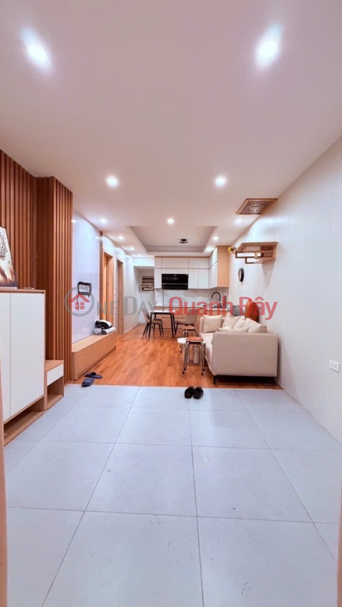 TẬP THỂ CẦU GIẤY TẦNG 1-DT 60M 2 NGỦ 2 WC GIÁ 5,15 TỶ,NGÕ Ô TÔ TẢI TRÁNH _0