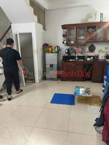 Property Search Vietnam | OneDay | Residential | Rental Listings | House for rent for GROUPS, FAMILY in Bui Xuong Trach alley, area 34m2 - 3 floors - 3 BEDROOMS - Price 8 million