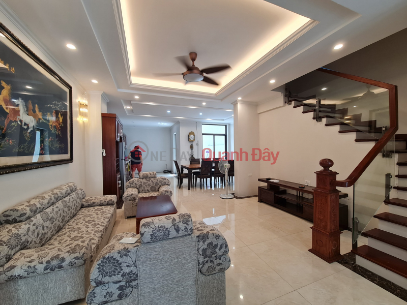 Villa for sale 106m2 Nghi Tam street, Tay Ho QUALITY Elevator High-class furniture 10m 2 Car 19.5 Billion Sales Listings