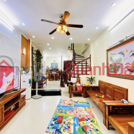 House for sale in Vinh Phuc Ba Dinh ward - Subdivision - car - business 82m 12.1 billion _0