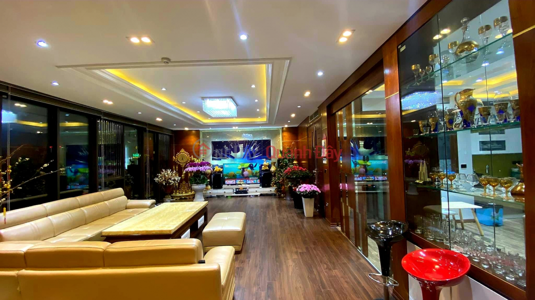 Property Search Vietnam | OneDay | Residential, Sales Listings | SUPER PRODUCT 8T TAY HO TRADING - Busy business street with spacious sidewalks, huge frontage - 87m2\\/8t - price 24 billion 5