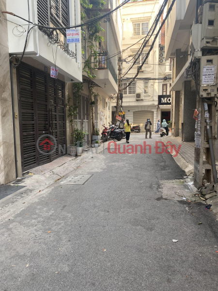 Property Search Vietnam | OneDay | Residential | Sales Listings, House for sale in Yen Lang, Thong Lane Cars avoid motorbikes. The used area is nearly 40m2, the price is slightly 8 billion.