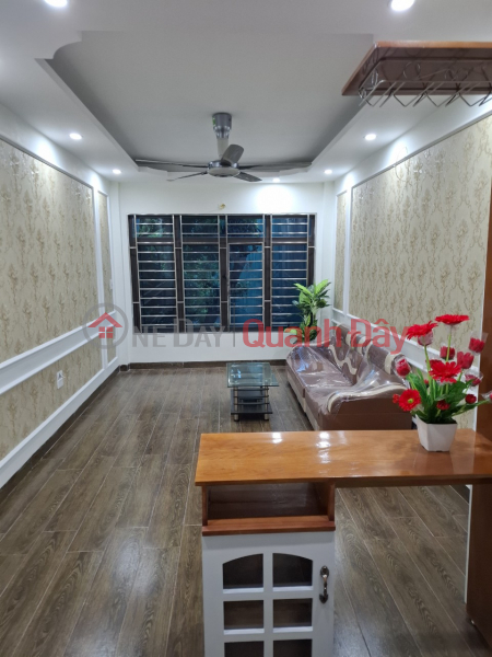 Property Search Vietnam | OneDay | Residential Sales Listings | Dau Linh Nam, 48m2, 5 floors, 20m to Car Avoidance, Only a little over 5 billion. Contact 0904690958