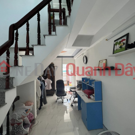 House for sale in Vu Bao Street, Ngo May Ward, Quy Nhon, 2 Me , Price 2 Billion 550 Million VND _0