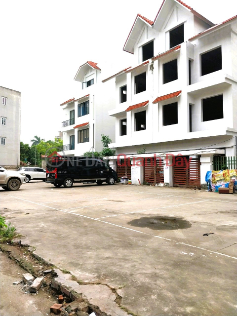 Selling My Dinh Villa 200m2, 4T, 20 billion, in front of the house, the car is parked, the owner needs to sell it urgently _0
