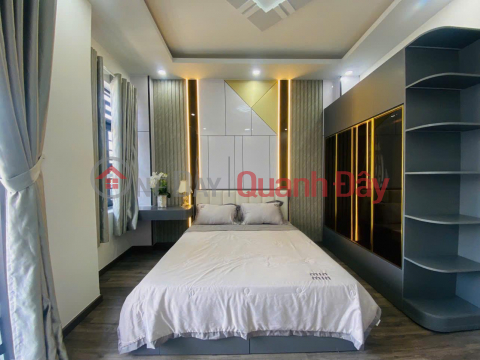 Uncle Minh needs to sell his newly built house in Huynh Tan Phat alley, a 3-story house, priced at 6.35 billion VND. _0