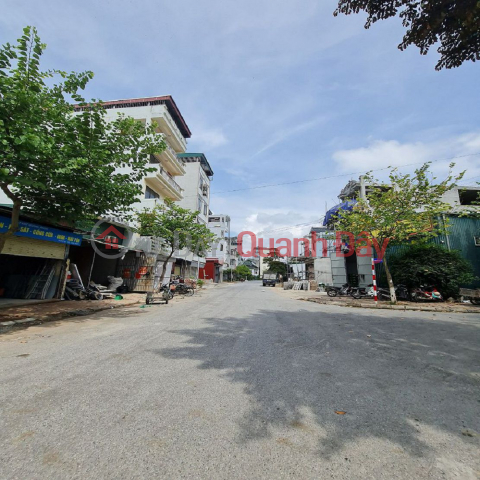 House for sale in Trau Quy, Gia Lam. Only 4 billion 0x for a brand new 4-storey house. 18m from the car-avoiding axis. _0