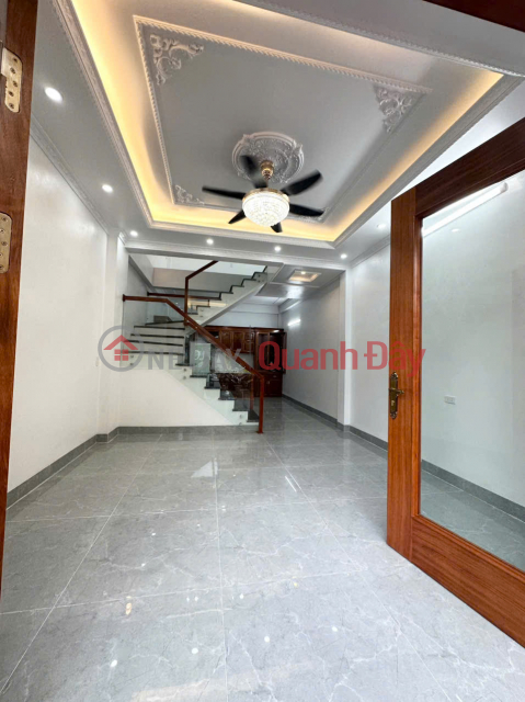 Beautiful house for sale in the center of Bo Cuyen, near Bo market, car parking day and night _0