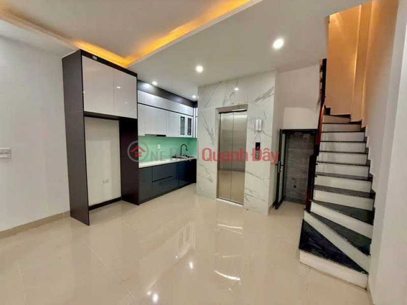 House for sale in Doi Can, 6 floors with elevator, newly built, open alley, near cars, area 46m2\\/frontage 4.2m, price 8.6 billion, Vietnam Sales, đ 8.6 Billion