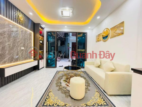 Believe it or not- sell Phuong Canh, Trinh Van Bo's house with 5 floors of cars parked at the gate, the price is just over 3 billion VND _0