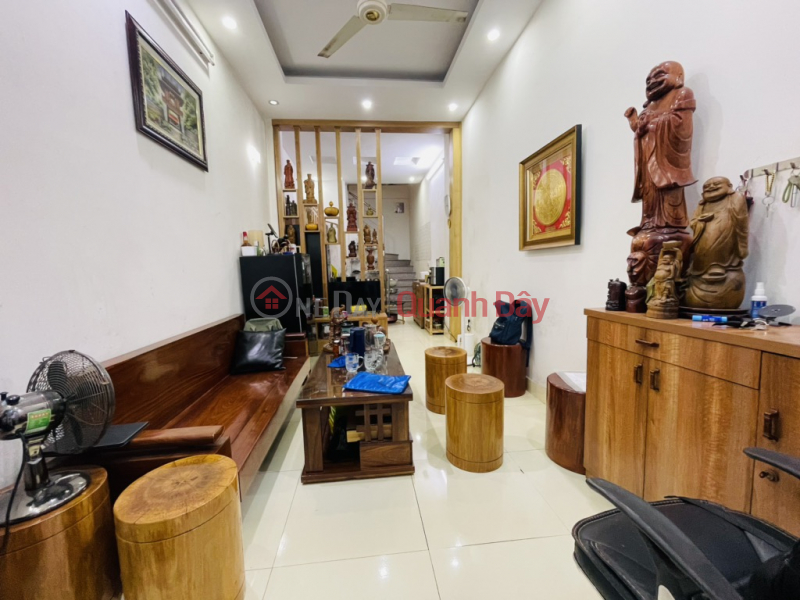 The house has a sturdy frame and columns, allowing for additional floors. The house is on a bright corner lot, 80m from the car. | Vietnam Sales, đ 8.7 Billion