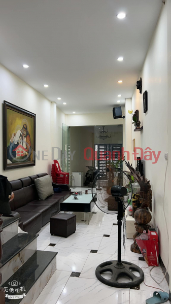 SUPER PRODUCT TWO BA TRUNG, NEAR STREET, CLOSE TO CARS, BEAUTIFUL HOUSE, WIDE AREA, FULL FURNISHED 65m x 4T, APPROXIMATELY 4 BILLION Sales Listings