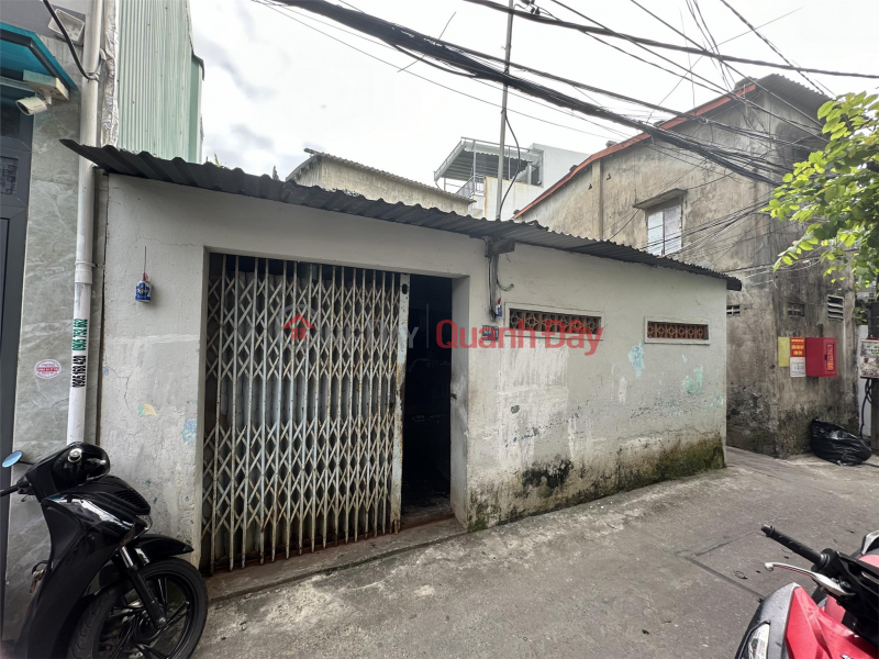 The owner needs to sell a plot of land and give away a house to Kiet Dinh Tien Hoang Giao Bac Dau, Da Nang City Sales Listings