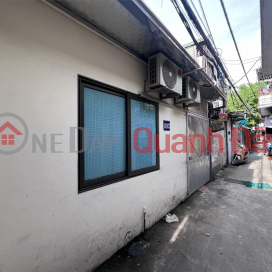 Apartment on the 1st floor of Tan Mai street, Hoang Mai, 75m2, 2 bedrooms, 1 VS, private parking, price only 2.45 billion, contact 0904263664 _0