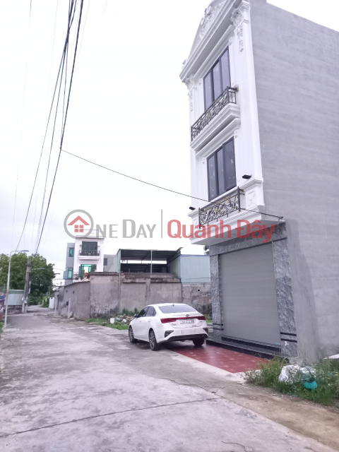 Selling 3-storey independent house in Duong Kinh with car door to door for 1ty680 _0