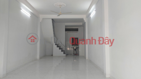 BEAUTIFUL HOUSE - GOOD PRICE - House for Rent in Tan Binh District, Ho Chi Minh City _0