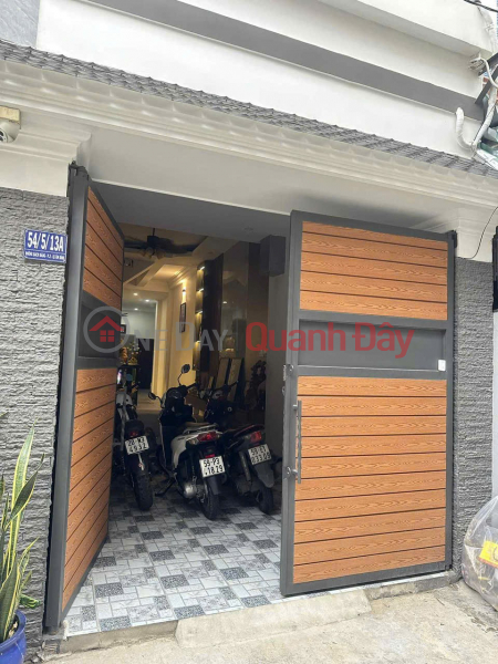 HIGH-CLASS ROOM – GOOD PRICE – OWNER FOR RENT AT 54\\/5 Bach Dang Street, Ward 2 Rental Listings