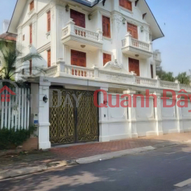 House for rent, Xã Đàn, Ô Chợ Dừa, Nguyễn Lương Bằng, 190m2 x 3.5 floors - 30 million VND. _0