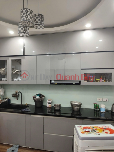 Vị trí: nhà phố Mễ Trì Hạ, ngõ rộng ba gác tránh xe máy, vài chục mét ra chợ, trường học Mễ Trì các Cấp, Việt Nam, Bán đ 6,6 tỷ