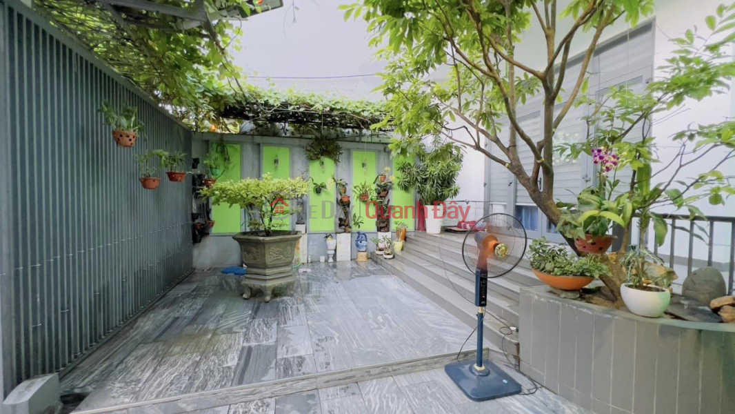 Property Search Vietnam | OneDay | Khu dân cư, Niêm yết bán Hàng hiềm Biệt thự sân vườn 3 tầng mới cách biển 30m- view biển –toàn bộ nội thất Lh 0988677254