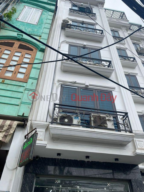 House for sale near Nga Tu So, Thanh Xuan, Hanoi. Area 39m2, 6 newly built floors. Asking price is slightly over 8 billion _0