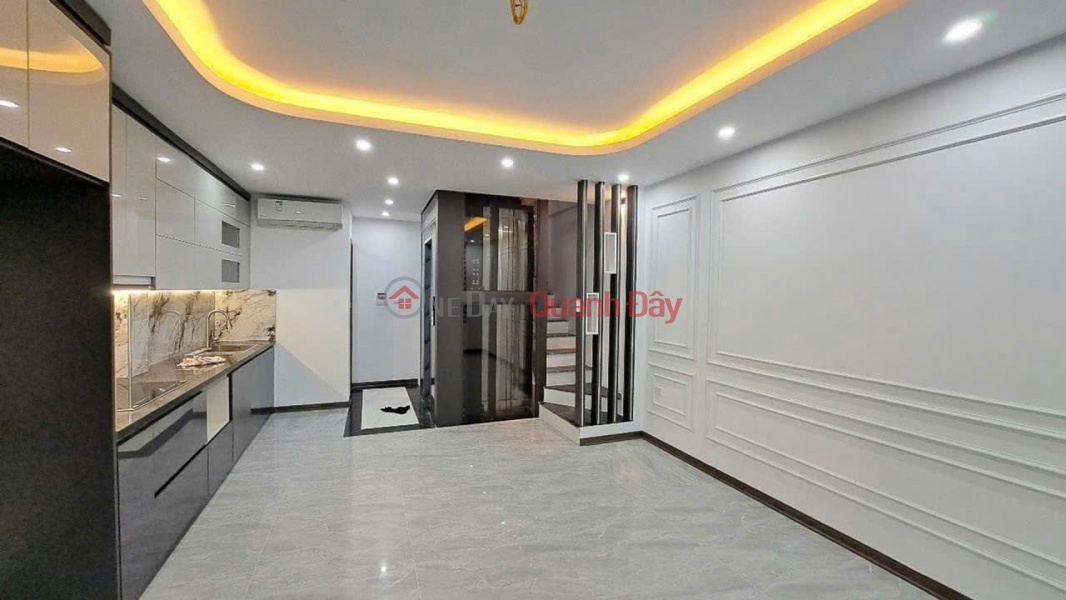 RARE OPPORTUNITY! BEAUTIFUL HOUSE IN THE CENTER OF THACH BAN LAKE – ELEVATOR – CAR PARKING AT THE GATE Sales Listings